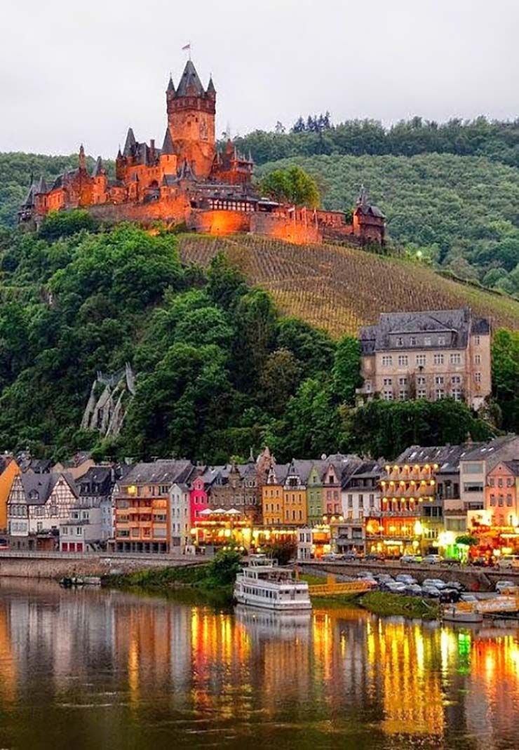 COCHEM CRUCEROS FLUVIALES MOSELA CRUCEROS MOSELA MOSELLE CRUISES COCHEM CRUISES CRUCEROS COCHEM MOSELLE RIVER CRUISES #CrucerosFluviales #Cochem #Mosela #Moselle #MoselleRiverCruises #RiverCruises